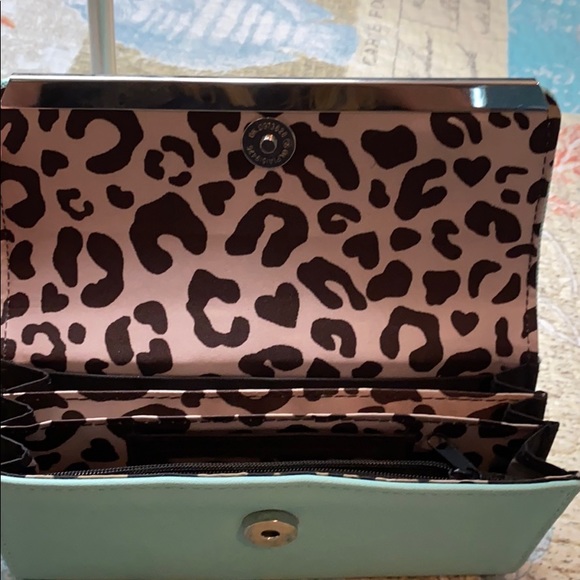 Jessica simpson wallet - Picture 2 of 3